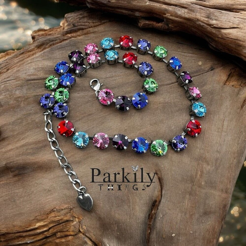 Handcrafted cup chain necklace with Swarovski crystal